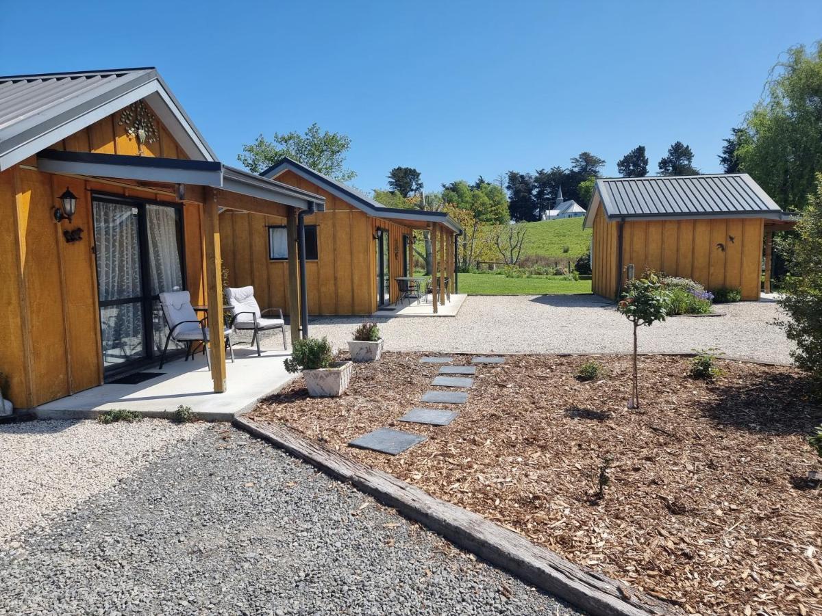 Cheviot Motels, Cabins And Camp Extérieur photo